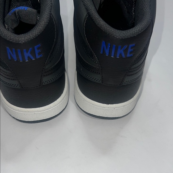 Men’s Nike Court Vision Mid Sneakers - Picture 8 of 11